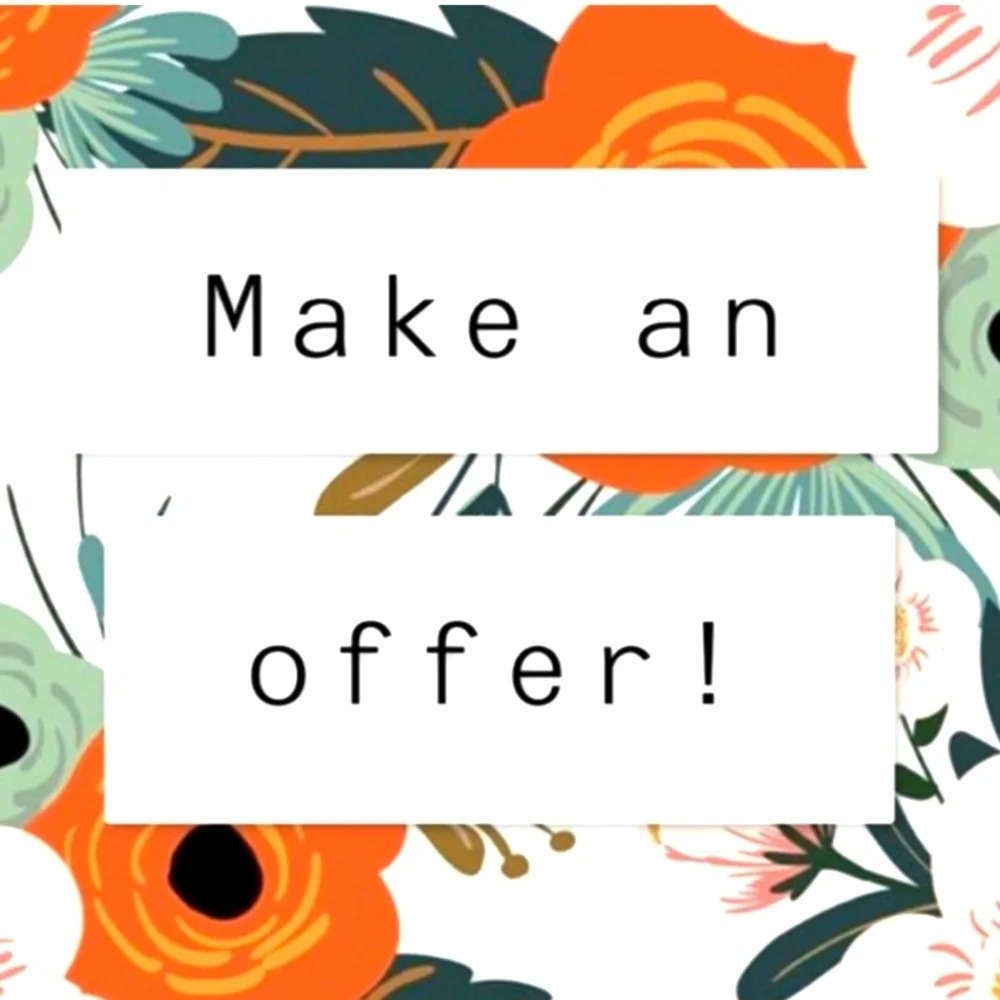 MAKE ME AN OFFER! LOTS OF NEW INVENTORY! HELLO FALL! 🍃 🍂 🍁